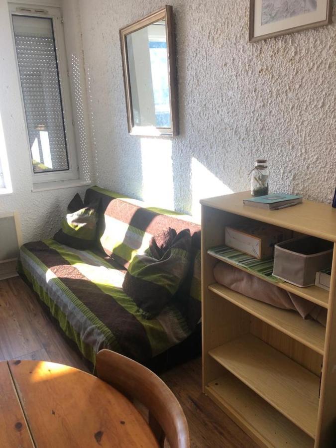 Le Francais, Studio Au Calme Proche De La Gare Besançon Esterno foto